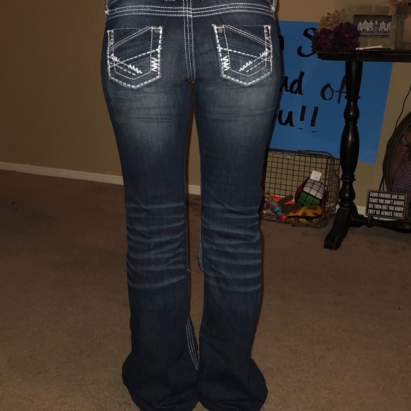 Jeans - Picture 2 of 3